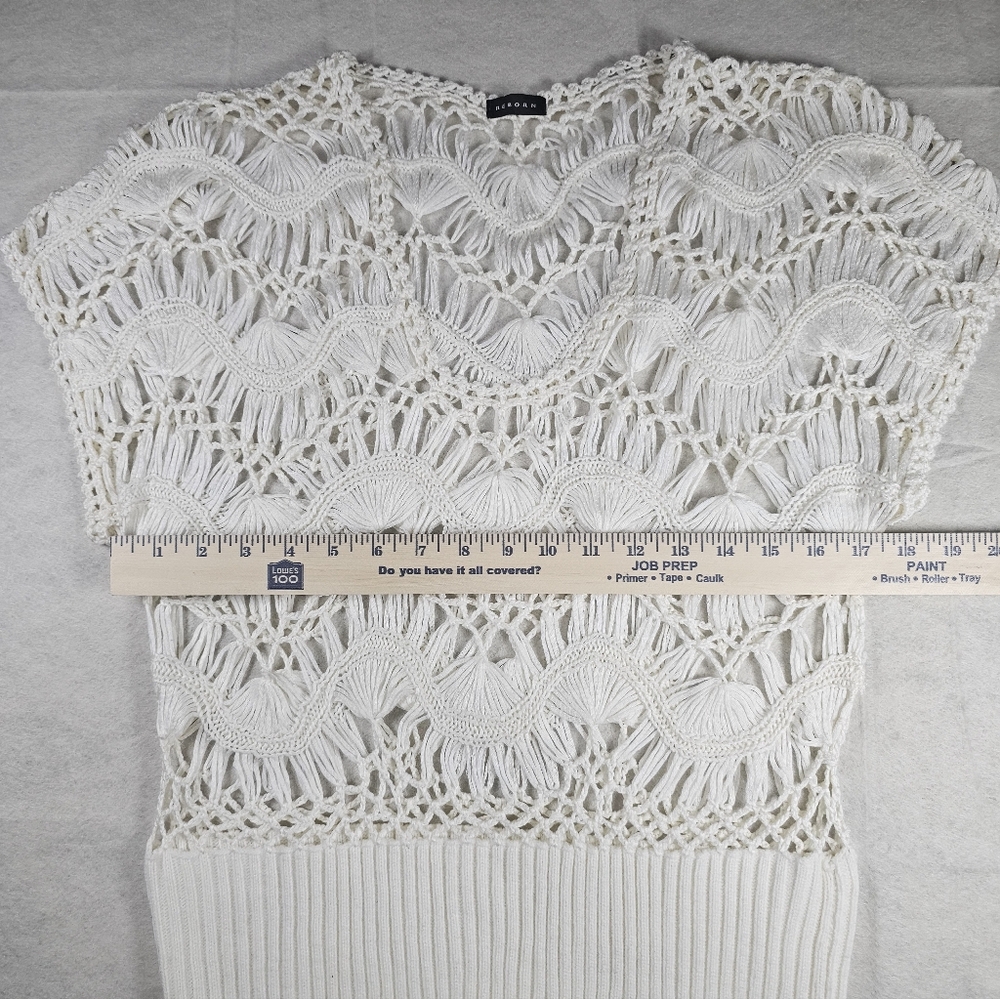 Reborn Women’s White Crochet Lace Knit Top – Boho Chic Semi-Sheer Blouse Size M - Picture 4 of 5
